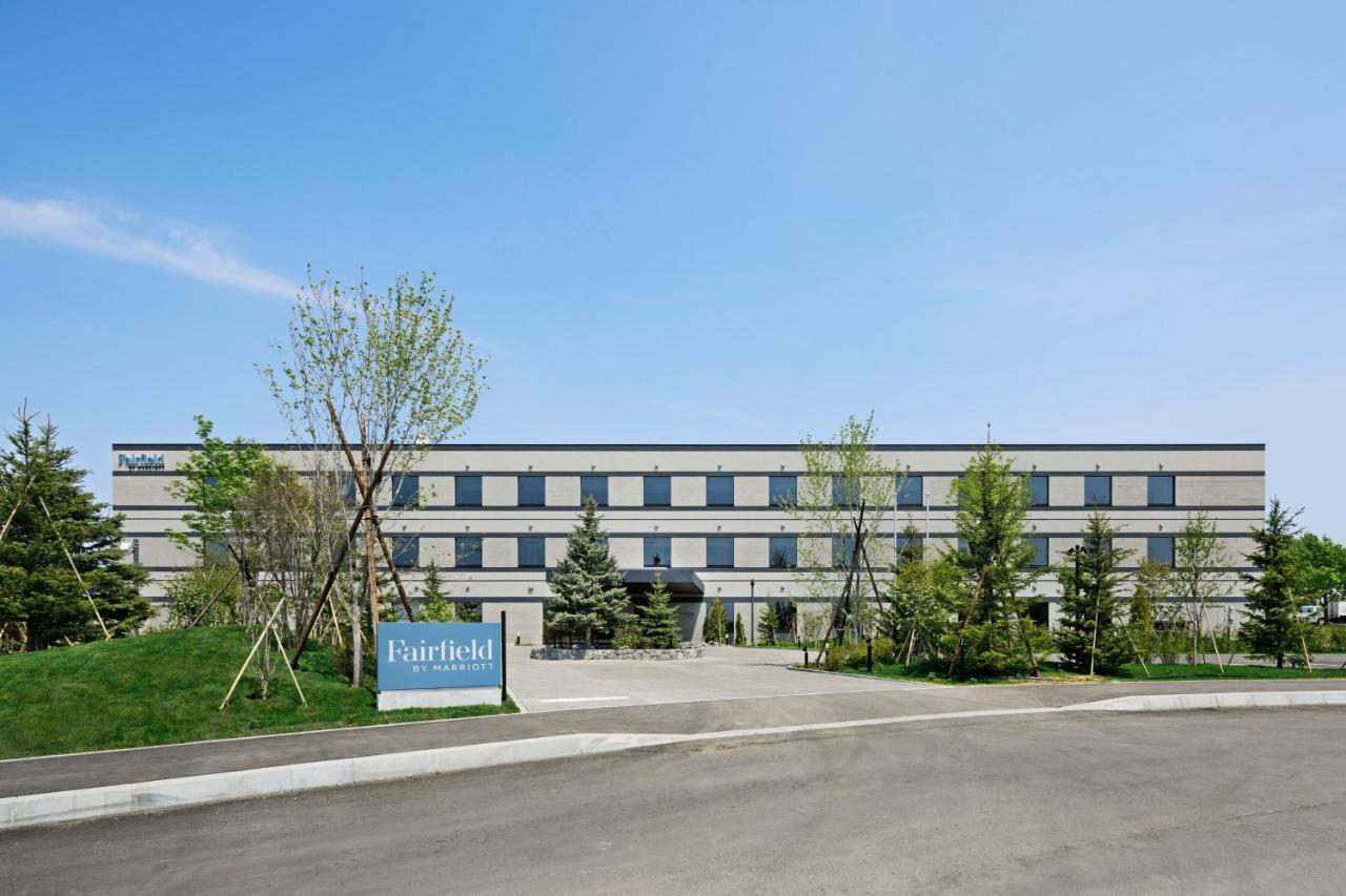Hotel Fairfield By Marriott Hokkaido Naganuma Exterior foto
